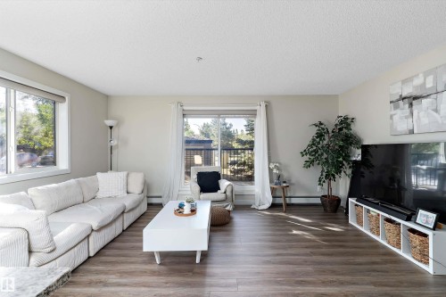 110 14808 125 Street, Edmonton, AB - Indoor Photo Showing Living Room