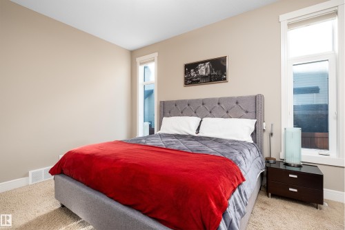 3604 16 Street, Edmonton, AB - Indoor Photo Showing Bedroom