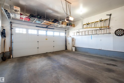 3604 16 Street, Edmonton, AB - Indoor Photo Showing Garage