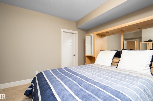3604 16 Street, Edmonton, AB - Indoor Photo Showing Bedroom
