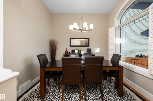 3604 16 Street, Edmonton, AB - Indoor