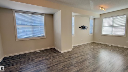 96 903 Crystallina Nera Way, Edmonton, AB - Indoor Photo Showing Other Room