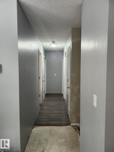108 Brookview Way, Stony Plain, AB - Indoor Photo Showing Other Room