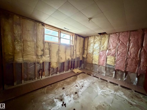 13604 132 Avenue, Edmonton, AB - Indoor