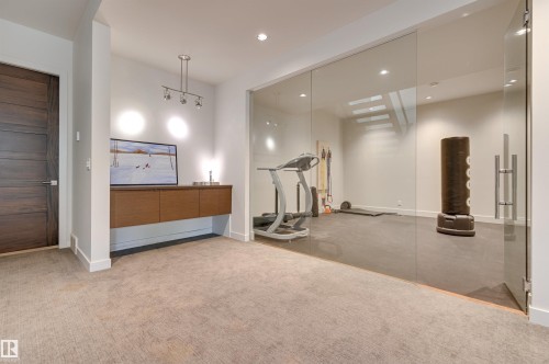 9415 144 Street, Edmonton, AB - Indoor Photo Showing Gym Room