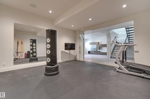 9415 144 Street, Edmonton, AB - Indoor Photo Showing Gym Room