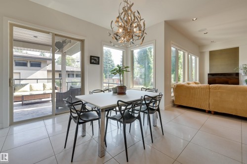 9415 144 Street, Edmonton, AB - Indoor Photo Showing Dining Room