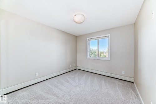 220 14808 125 Street, Edmonton, AB - Indoor Photo Showing Other Room