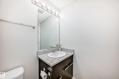 220 14808 125 Street, Edmonton, AB - Indoor Photo Showing Bathroom