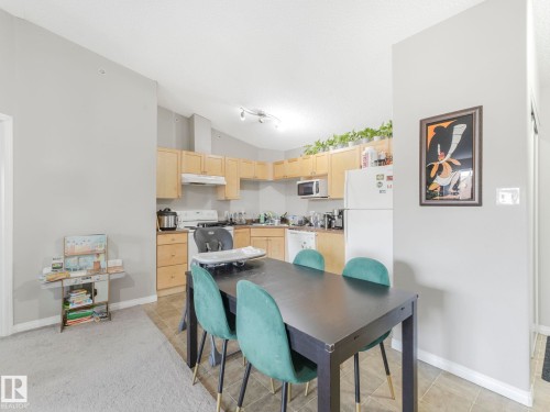 1437 9363 Simpson Drive, Edmonton, AB - Indoor