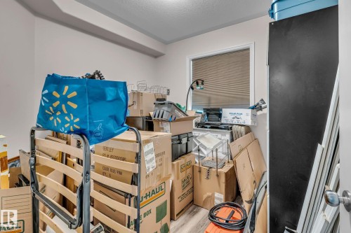 104 10046 110 Street, Edmonton, AB - Indoor