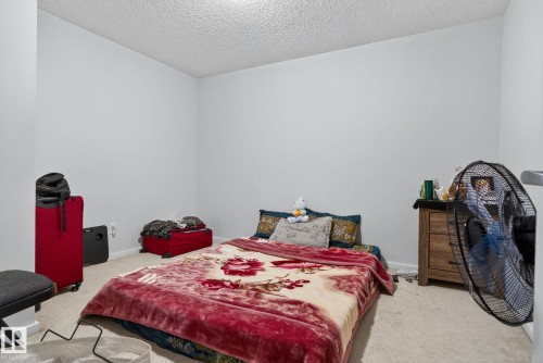 209 3353 16A, Edmonton, AB - Indoor Photo Showing Bedroom