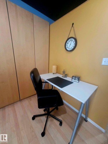 Office area with light wood-style floors - 1704 10024 Jasper Avenue, Edmonton, AB - Indoor Photo Showing Office