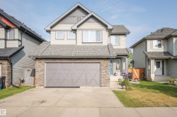 40 BECKER Crescent  Fort Saskatchewan, AB T8L 0C1