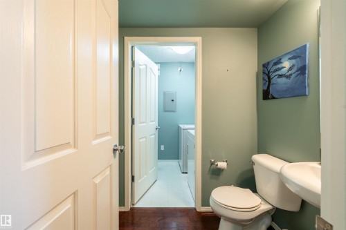515 10311 111 Street, Edmonton, AB - Indoor Photo Showing Bathroom