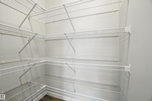 20727 25 Ave Nw, Edmonton, AB - Indoor With Storage