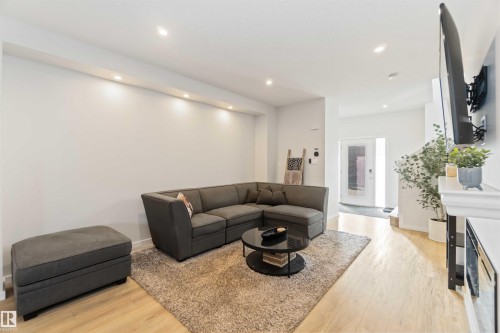 310 Balsam Link, Leduc, AB - Indoor