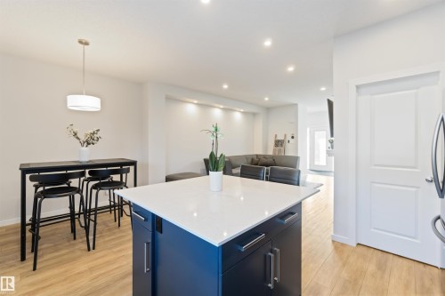 310 Balsam Link, Leduc, AB - Indoor Photo Showing Kitchen