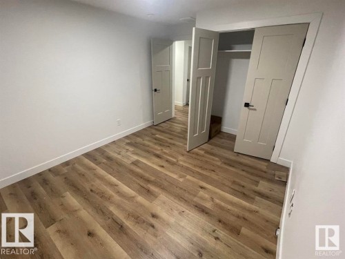 5094 Edgemont Boulevard, Edmonton, AB - Indoor Photo Showing Other Room