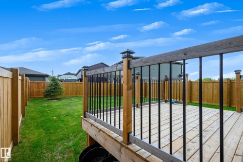 5094 Edgemont Boulevard, Edmonton, AB - Outdoor