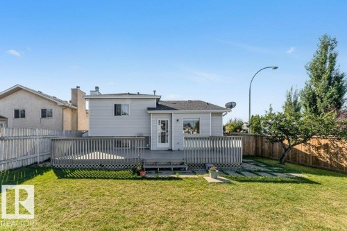 18416 77 Avenue, Edmonton, AB - Outdoor
