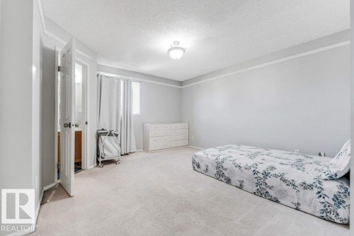 18416 77 Avenue, Edmonton, AB - Indoor Photo Showing Bedroom