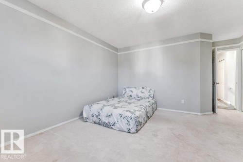 18416 77 Avenue, Edmonton, AB - Indoor Photo Showing Bedroom