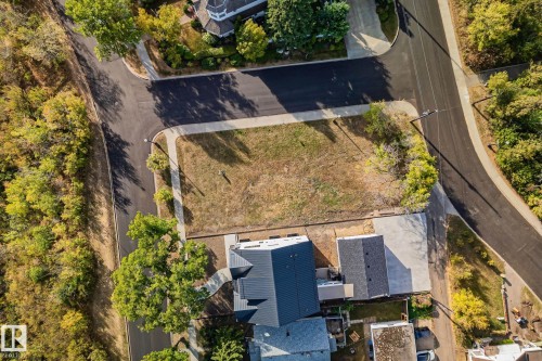 7780 Jasper Avenue, Edmonton, AB 