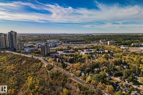 7780 Jasper Avenue, Edmonton, AB 