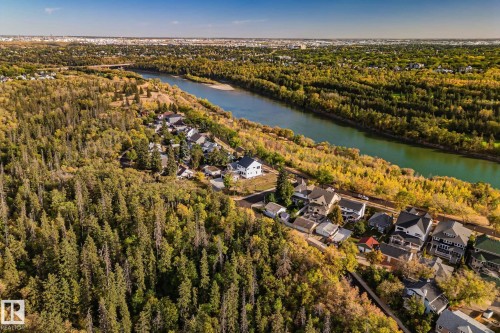 7780 Jasper Avenue, Edmonton, AB 