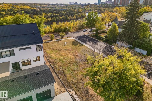 7780 Jasper Avenue, Edmonton, AB 