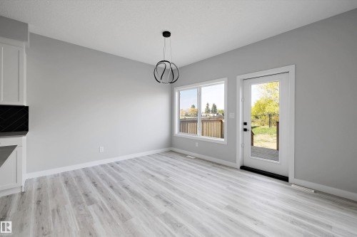 36 Maple Crescent, Gibbons, AB - Indoor Photo Showing Other Room