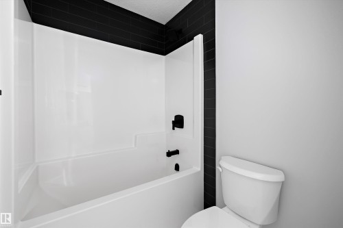 36 Maple Crescent, Gibbons, AB - Indoor Photo Showing Bathroom