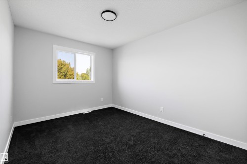 36 Maple Crescent, Gibbons, AB - Indoor Photo Showing Other Room