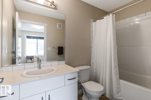 110 1530 Tamarack Boulevard, Edmonton, AB - Indoor Photo Showing Bathroom