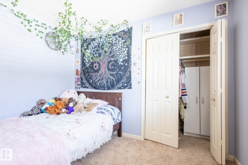 410 Olsen Close, Edmonton, AB - Indoor Photo Showing Bedroom