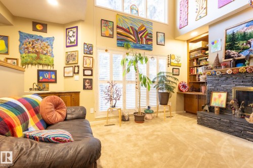 410 Olsen Close, Edmonton, AB - Indoor With Fireplace