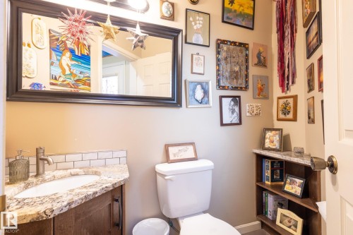 410 Olsen Close, Edmonton, AB - Indoor Photo Showing Bathroom
