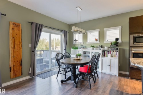 119 Brickyard Place, Stony Plain, AB - Indoor Photo Showing Dining Room