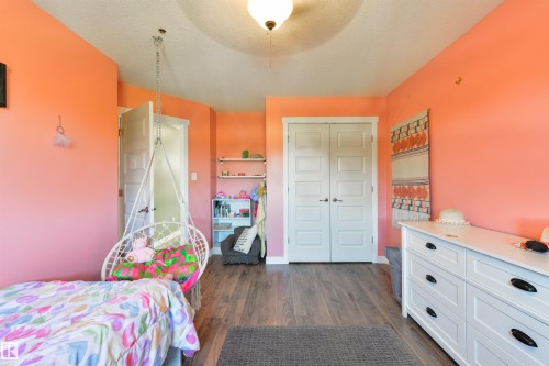 119 Brickyard Place, Stony Plain, AB - Indoor Photo Showing Bedroom