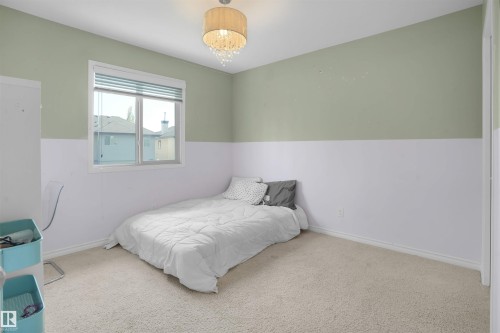 20705 56A Avenue, Edmonton, AB - Indoor Photo Showing Bedroom