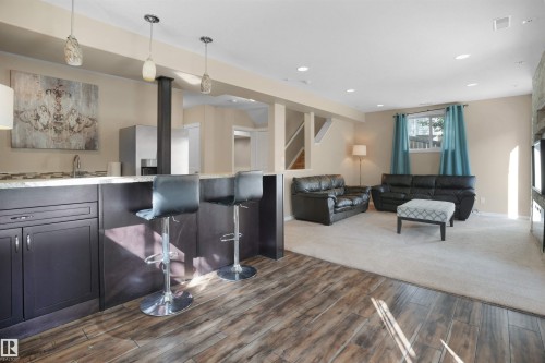 20705 56A Avenue, Edmonton, AB - Indoor