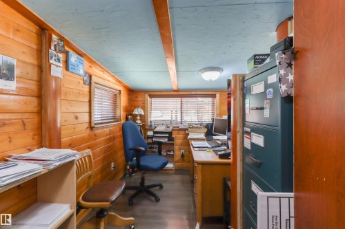 4836 A 53 Ave & 4836 B 53 Avenue, Cynthia, AB - Indoor Photo Showing Office