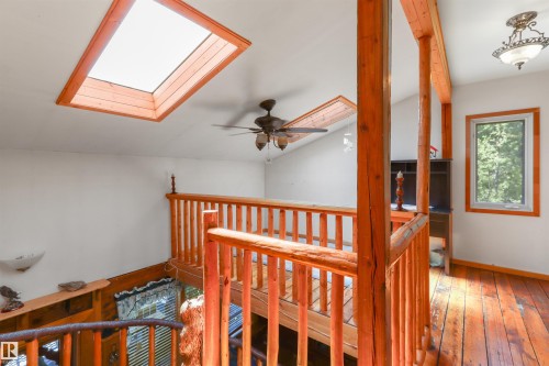 4836 A 53 Ave & 4836 B 53 Avenue, Cynthia, AB - Indoor Photo Showing Other Room