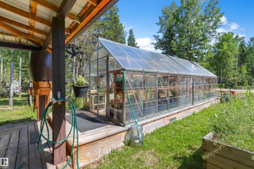 4836 A 53 Ave & 4836 B 53 Avenue, Cynthia, AB - Outdoor With Deck Patio Veranda