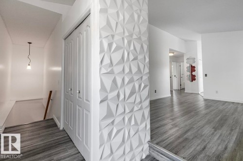 13140 35 Street, Edmonton, AB - Indoor Photo Showing Other Room