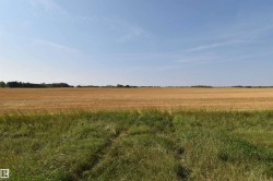 Rge Rd 275 Twp Rd 523  Rural Parkland County, AB T7Y 2V7