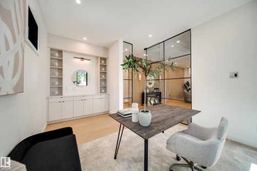 10522 134 Street, Edmonton, AB - Indoor