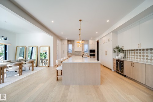 10522 134 Street, Edmonton, AB - Indoor