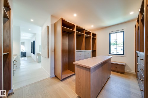 10522 134 Street, Edmonton, AB - Indoor